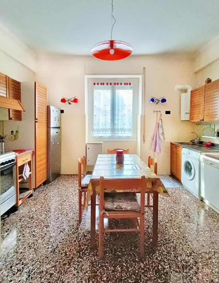 San Martino Appartament Con Parcheggio Privato Genua Exteriör bild
