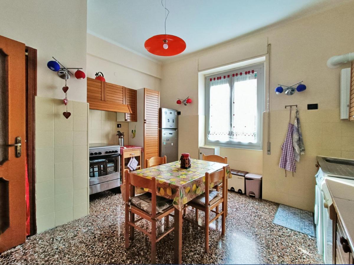 San Martino Appartament Con Parcheggio Privato Genua Exteriör bild