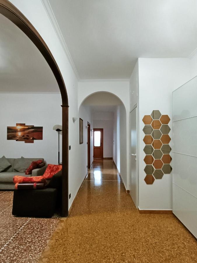 San Martino Appartament Con Parcheggio Privato Genua Exteriör bild