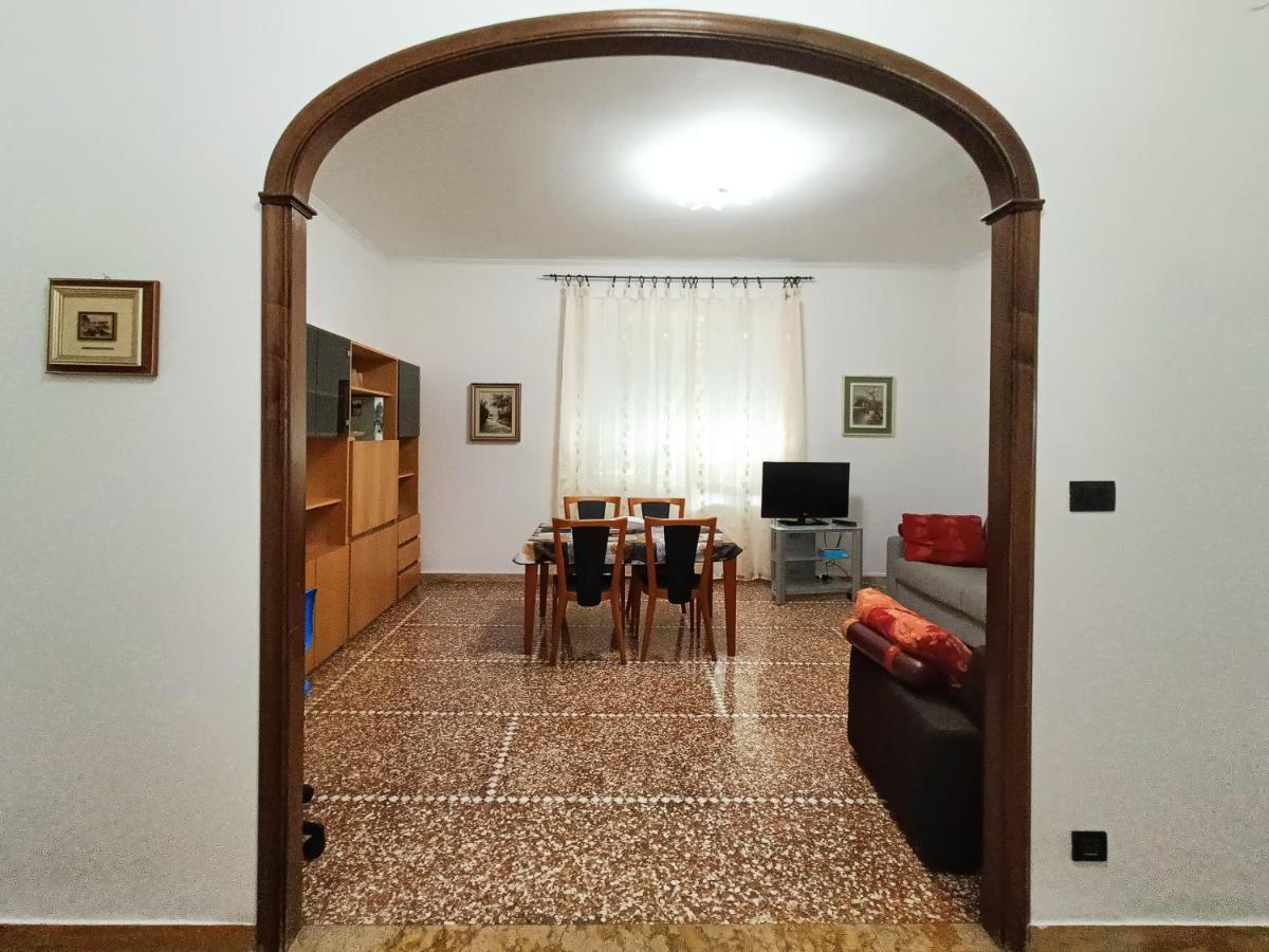 San Martino Appartament Con Parcheggio Privato Genua Exteriör bild