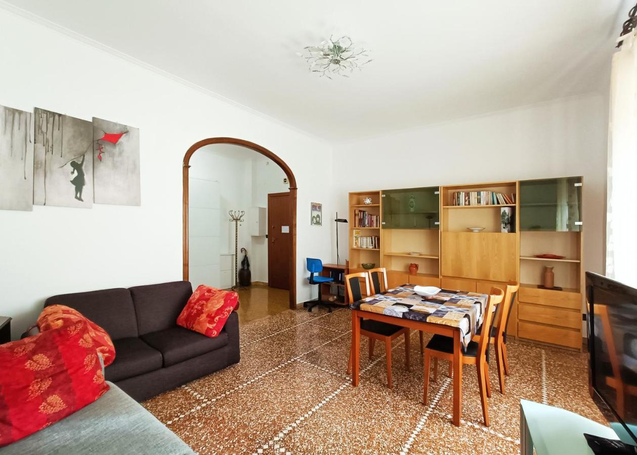 San Martino Appartament Con Parcheggio Privato Genua Exteriör bild